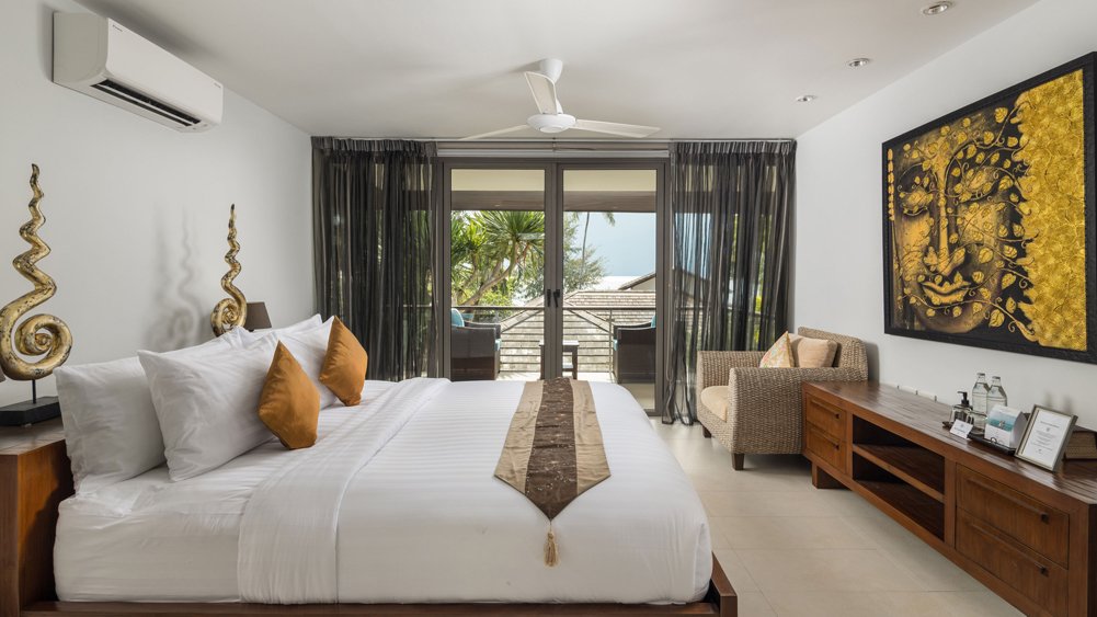 Elite Havens - Villa Akuvara - Koh Samui - Thailand - Guest bedroom with balcony